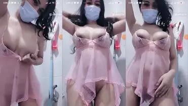 Citra Tobrut Mandi Bugil Lepas Hijab Hot poster