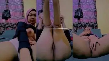 Tante Mariah Buah Dada Jumbo Diusap Pria Sampai Lemas poster